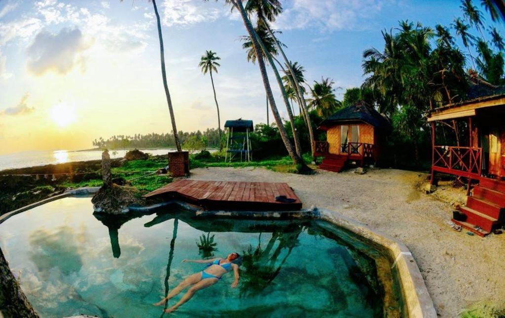 Simeulue Surflodges Lasikin Exterior photo